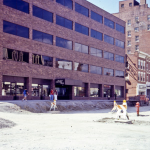Construction, 1970-1976