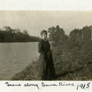 Scene along Iowa River, 1915