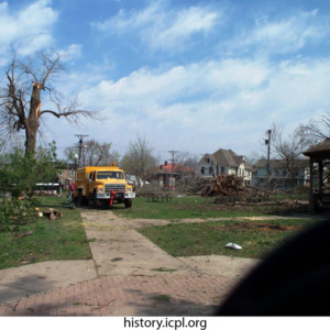 http://history.icpl.org/import/tornado_2006_cgp_urp_stormII_0029.jpg