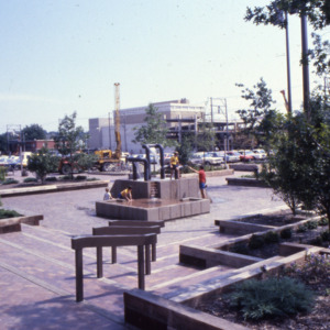 Pedestrian Mall and Plaza construction, 1980