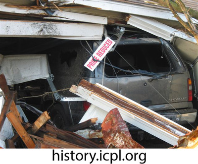 http://history.icpl.org/import/tornado_2006_roch_em_0012.jpg